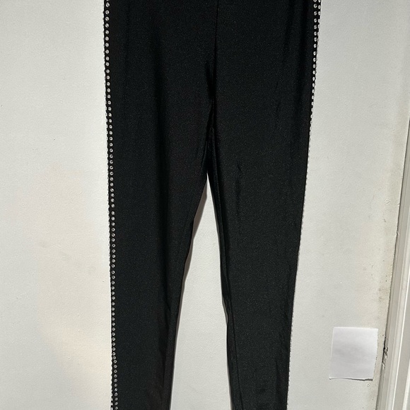 CHIC ME 2 PIECE OUTFIT! SIZE SMALL! BRAND NEW!! #105 - Picture 4 of 8